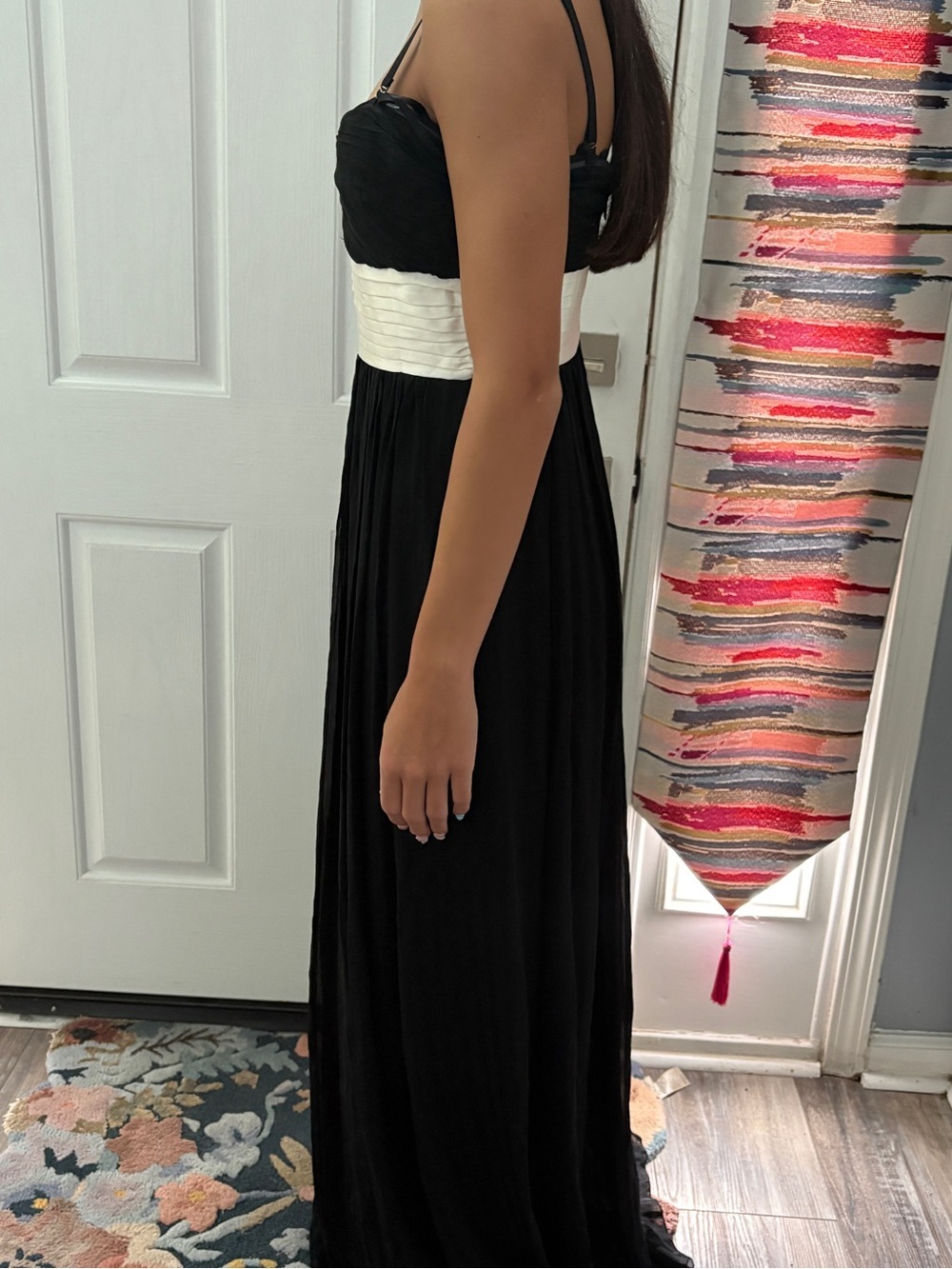 Bcbg classic black and white long elegant gown size 4 - Picture 2 of 10